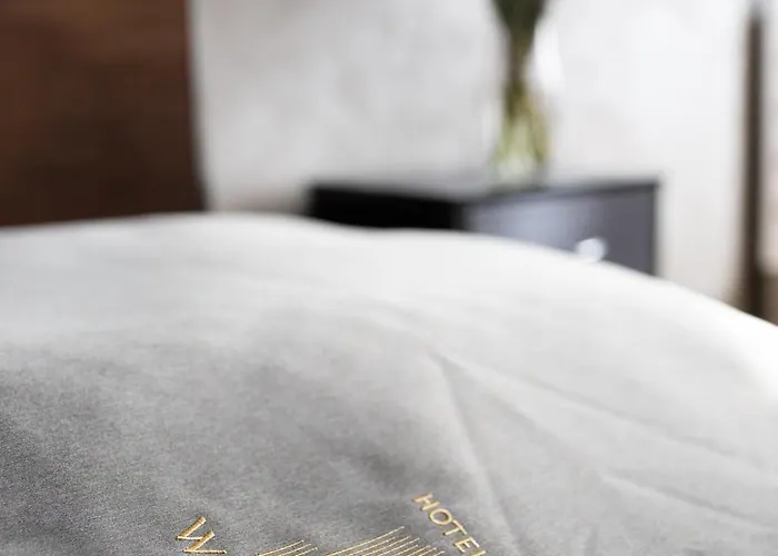 Boutique-hotel Weisses Haus Art Hotel 3*