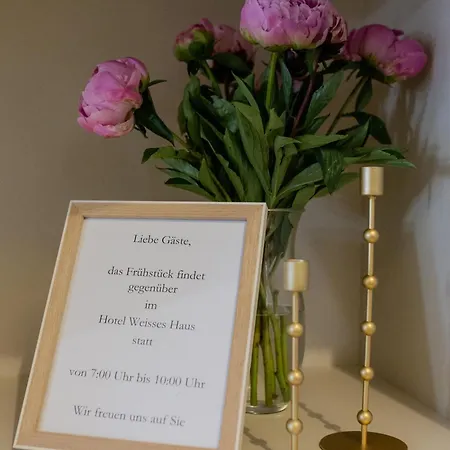 Boutique-hotel Weisses Haus Art 4*